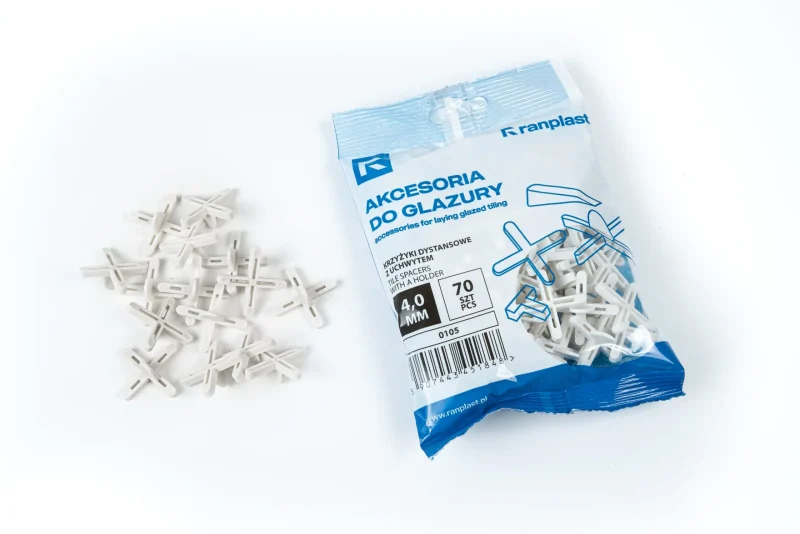 Krzyżyki dystansowe z uchwytem 4mm