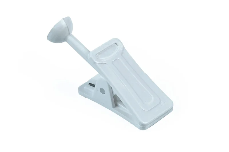 Biała żabka grzybek do szyny sufitowej PCV